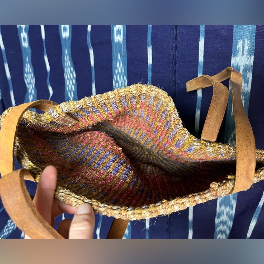Vintage Multicolor Woven Bag - Picture 4 of 5